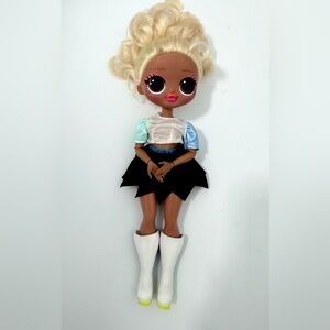 L.O.L. Surprise OPP OMG Fashion Doll - Royal Bee OMG Fashion Doll